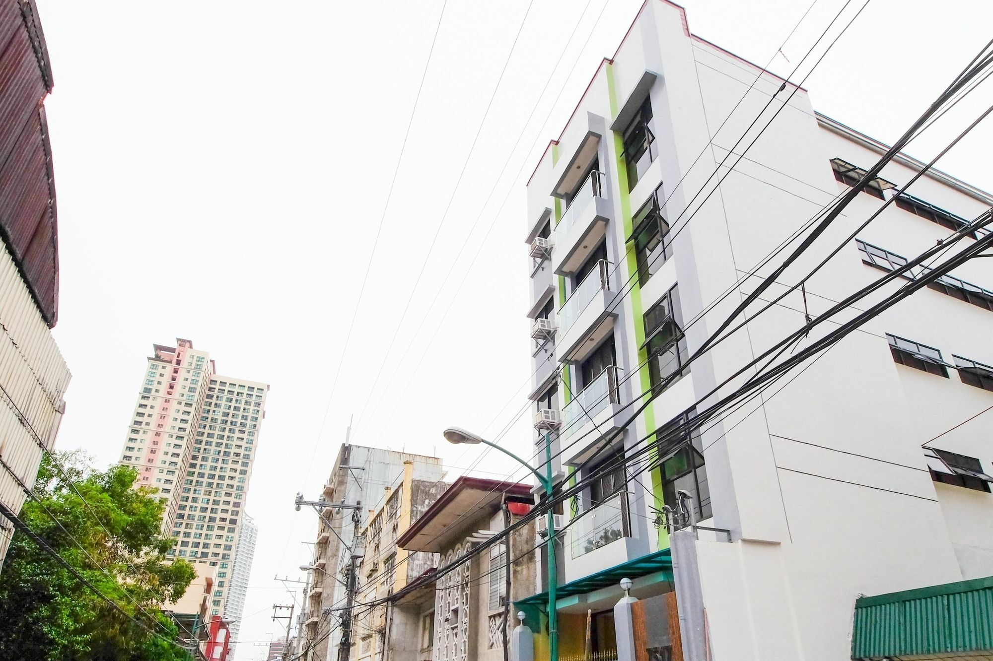 Zen Rooms Time Travellers Makati Makati City Bagian luar foto