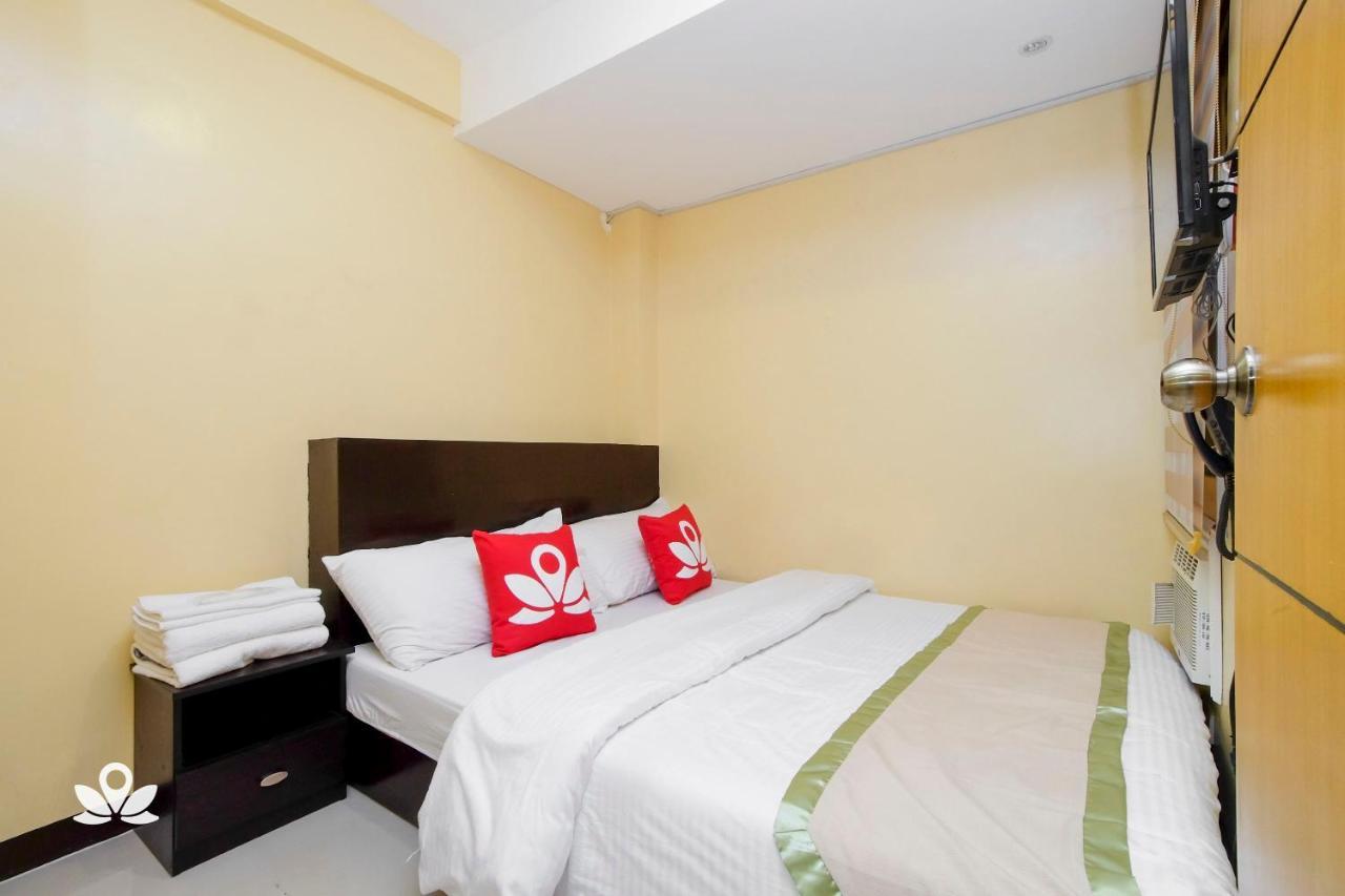 Zen Rooms Time Travellers Makati Makati City Bagian luar foto