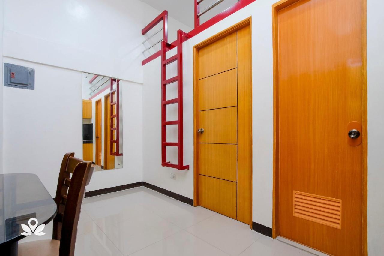 Zen Rooms Time Travellers Makati Makati City Bagian luar foto